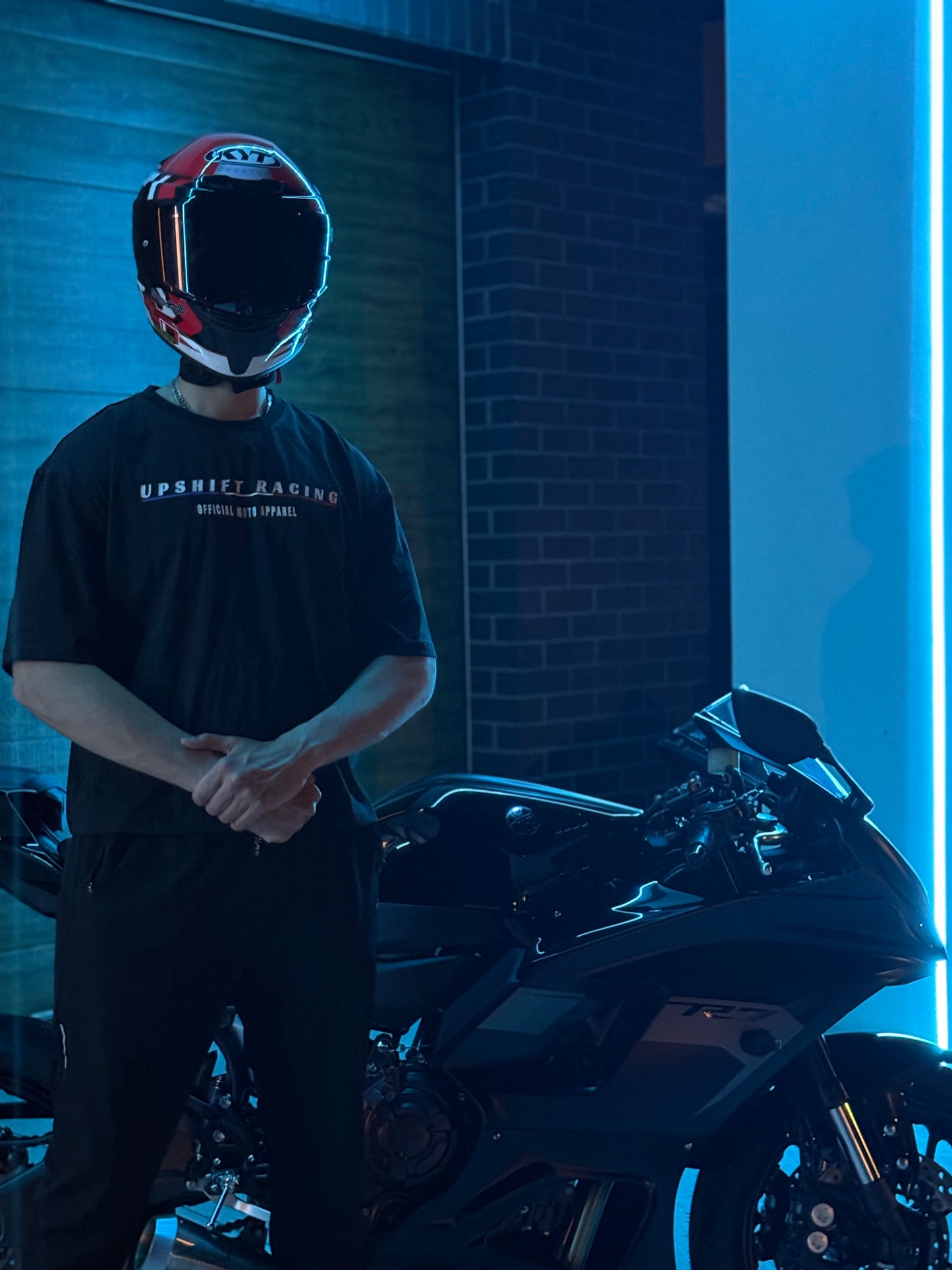 UPSHIFT RACING - T- Shirt